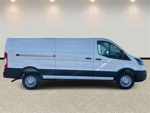 2025 Ford Transit-350