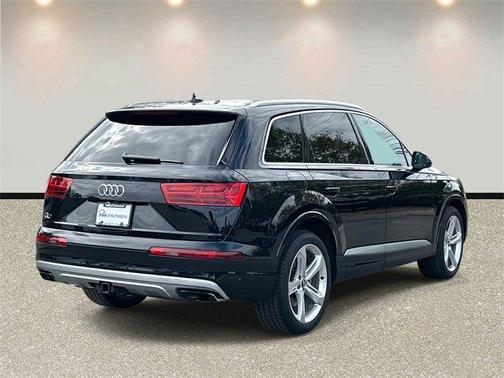 2019 Audi Q7 55 Prestige
