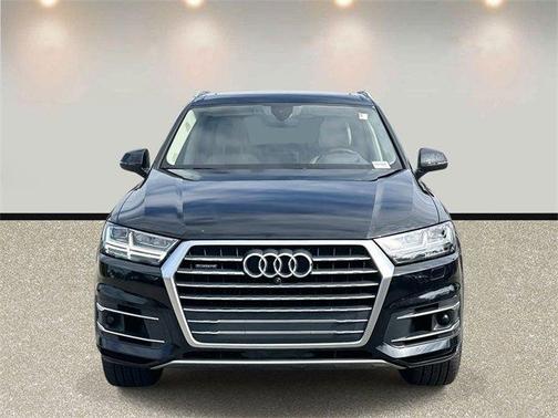 2019 Audi Q7 55 Prestige