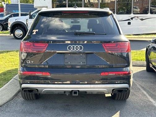 2019 Audi Q7 55 Prestige