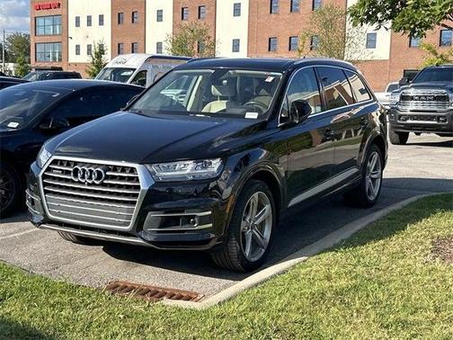 2019 Audi Q7 55 Prestige