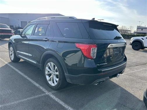 2023 Ford Explorer Platinum