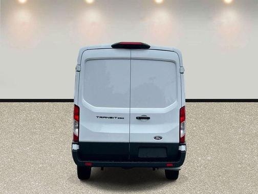 Oxford White 2026 Ford Transit-250 148 WB Medium Roof Cargo