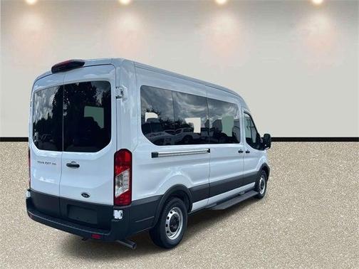 2025 Ford Transit-350 XL
