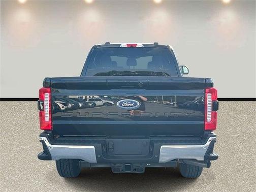 2026 Ford F-350 Lariat Super Duty