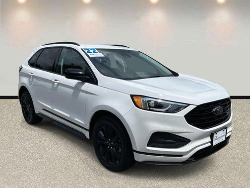 2022 Ford Edge SE