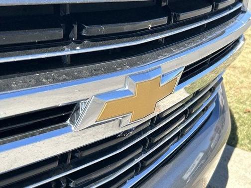 Steel Metallic 2022 Chevrolet Tahoe LT