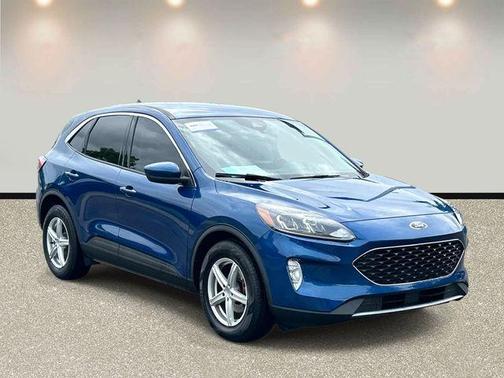 Blue Metallic 2022 Ford Escape SEL