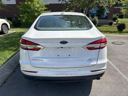 White Platinum Clearcoat Metallic 2019 Ford Fusion SE
