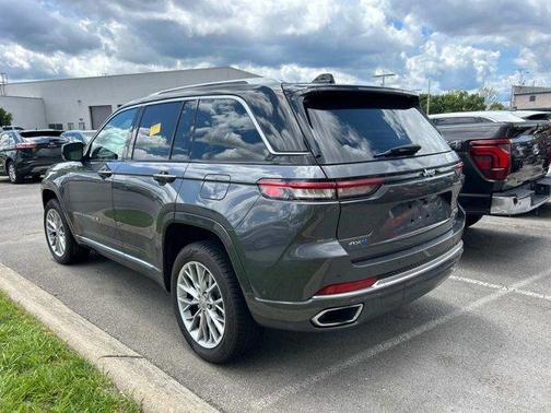 2022 Jeep Grand Cherokee 4xe Summit
