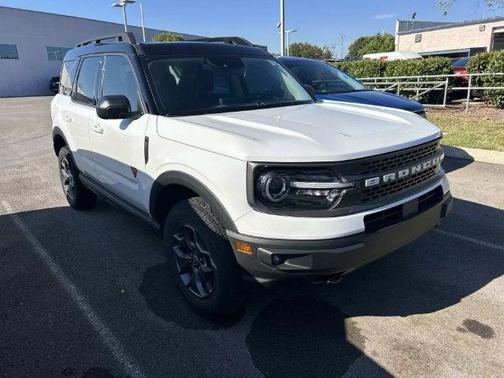 Oxford White 2024 Ford Bronco Sport Badlands