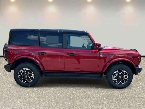 Ruby Red 2026 Ford Bronco Outer Banks