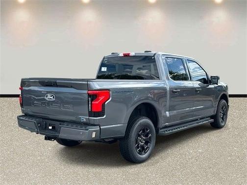 2025 Ford F-150 Lightning XLT
