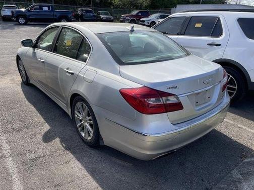 2013 Hyundai Genesis 3.8