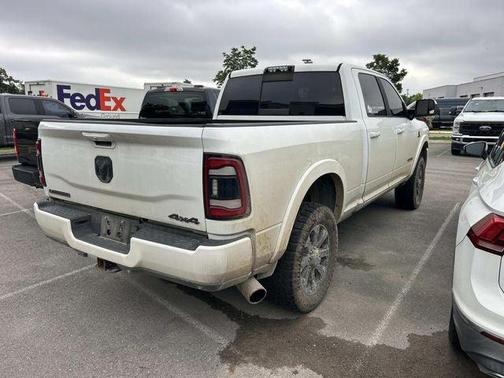 Bright White Clearcoat 2020 RAM 3500 Laramie