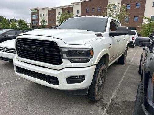 Bright White Clearcoat 2020 RAM 3500 Laramie