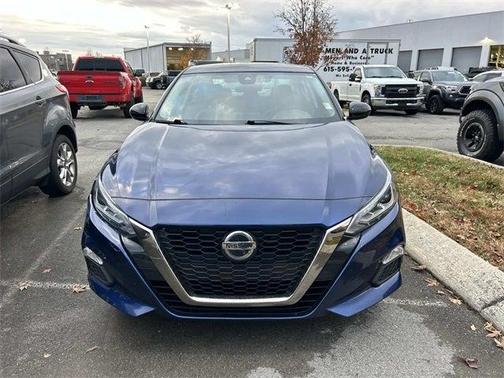 2022 Nissan Altima 2.5 SR