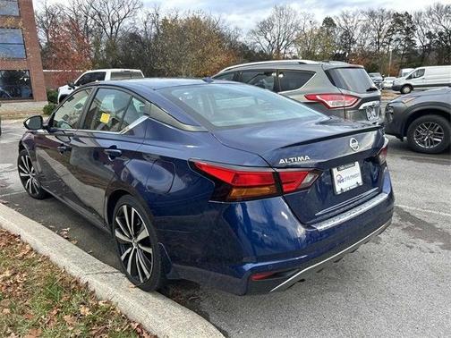 2022 Nissan Altima 2.5 SR