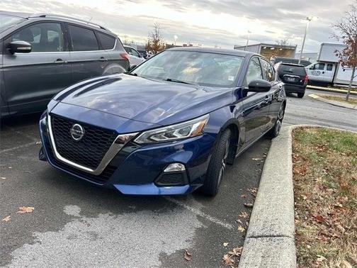 2022 Nissan Altima 2.5 SR
