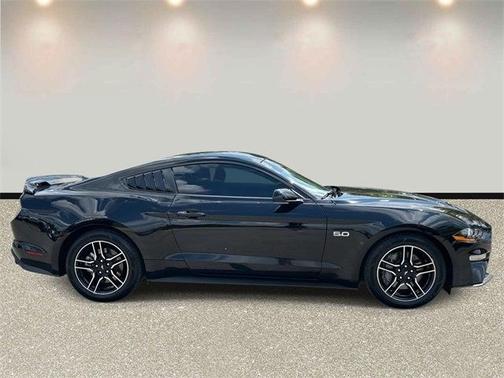 2022 Ford Mustang GT