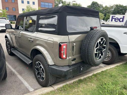 Gray 2025 Ford Bronco Outer Banks