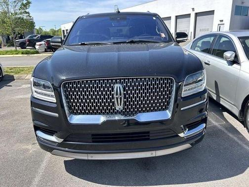 Black 2020 Lincoln Navigator L Reserve