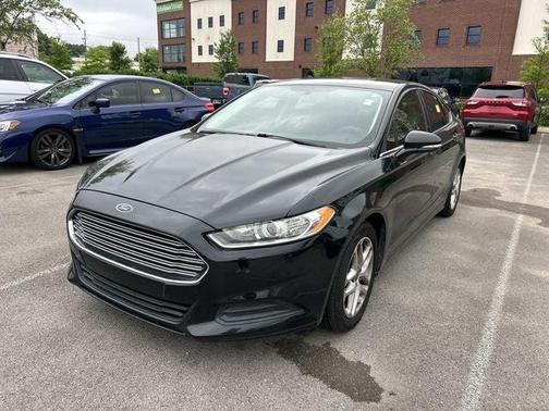 Tuxedo Black Metallic 2014 Ford Fusion SE