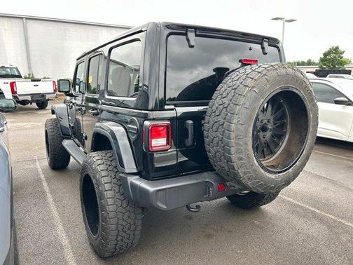 2022 Jeep Wrangler Unlimited Sahara