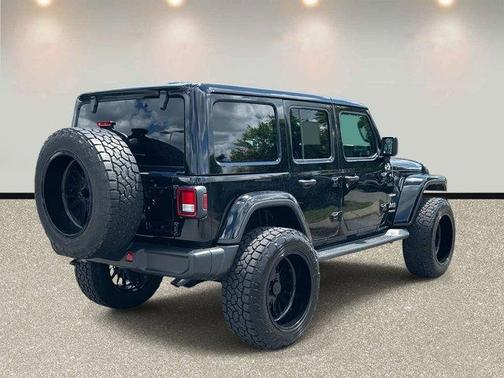 2022 Jeep Wrangler Unlimited Sahara