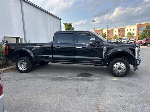 2024 Ford F-450 Platinum