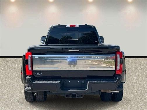 2024 Ford F-450 Platinum