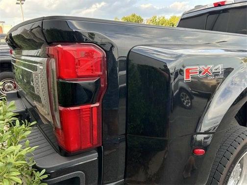 2024 Ford F-450 Platinum