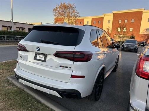 2020 BMW X5 M50i