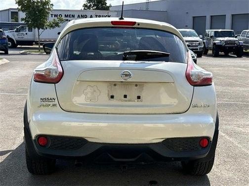 2016 Nissan Juke SL