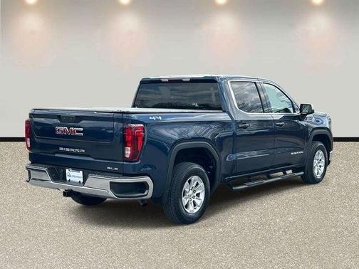 2022 GMC Sierra 1500 SLE