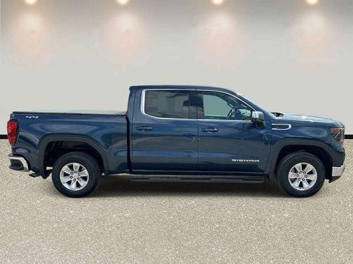 2022 GMC Sierra 1500 SLE