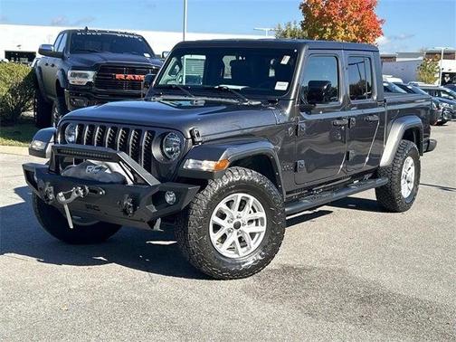 2023 Jeep Gladiator Sport