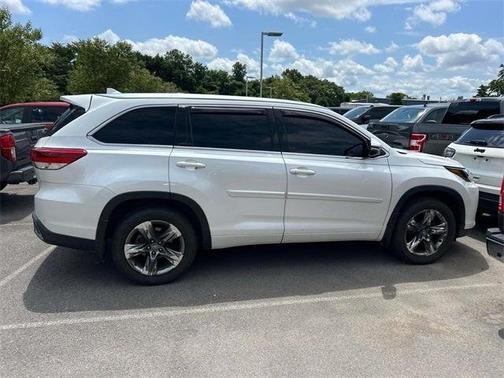 2019 Toyota Highlander