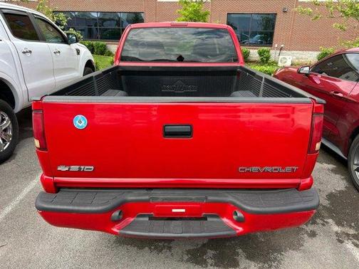 2001 Chevrolet S-10 LS Extended Cab
