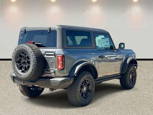 Gray 2026 Ford Bronco Badlands