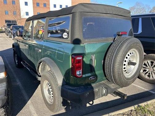 2022 Ford Bronco Base