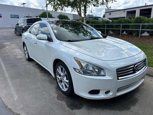 2014 Nissan Maxima SV