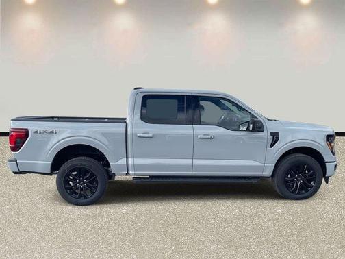 Avalanche 2026 Ford F-150 XLT