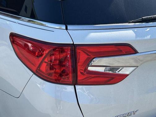 121650 2019 Honda Odyssey EX-L