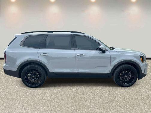 Gray 2025 Kia Telluride SX-Prestige X-Line