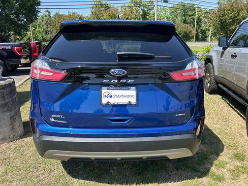 Blue Metallic 2024 Ford Edge SEL