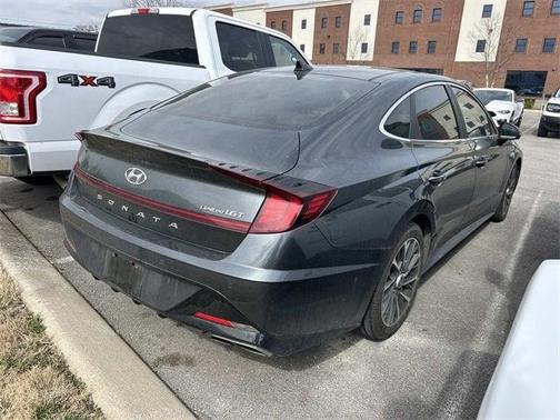 2022 Hyundai SONATA Limited