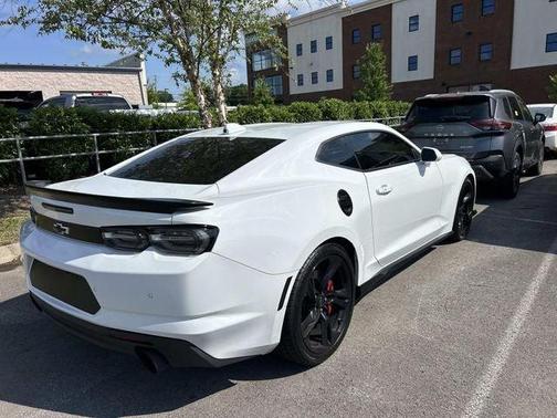Summit White 2023 Chevrolet Camaro 2SS