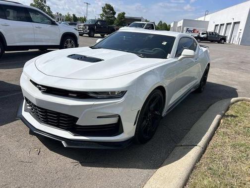 Summit White 2023 Chevrolet Camaro 2SS