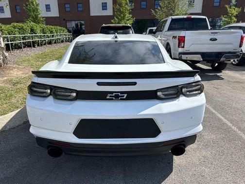 Summit White 2023 Chevrolet Camaro 2SS